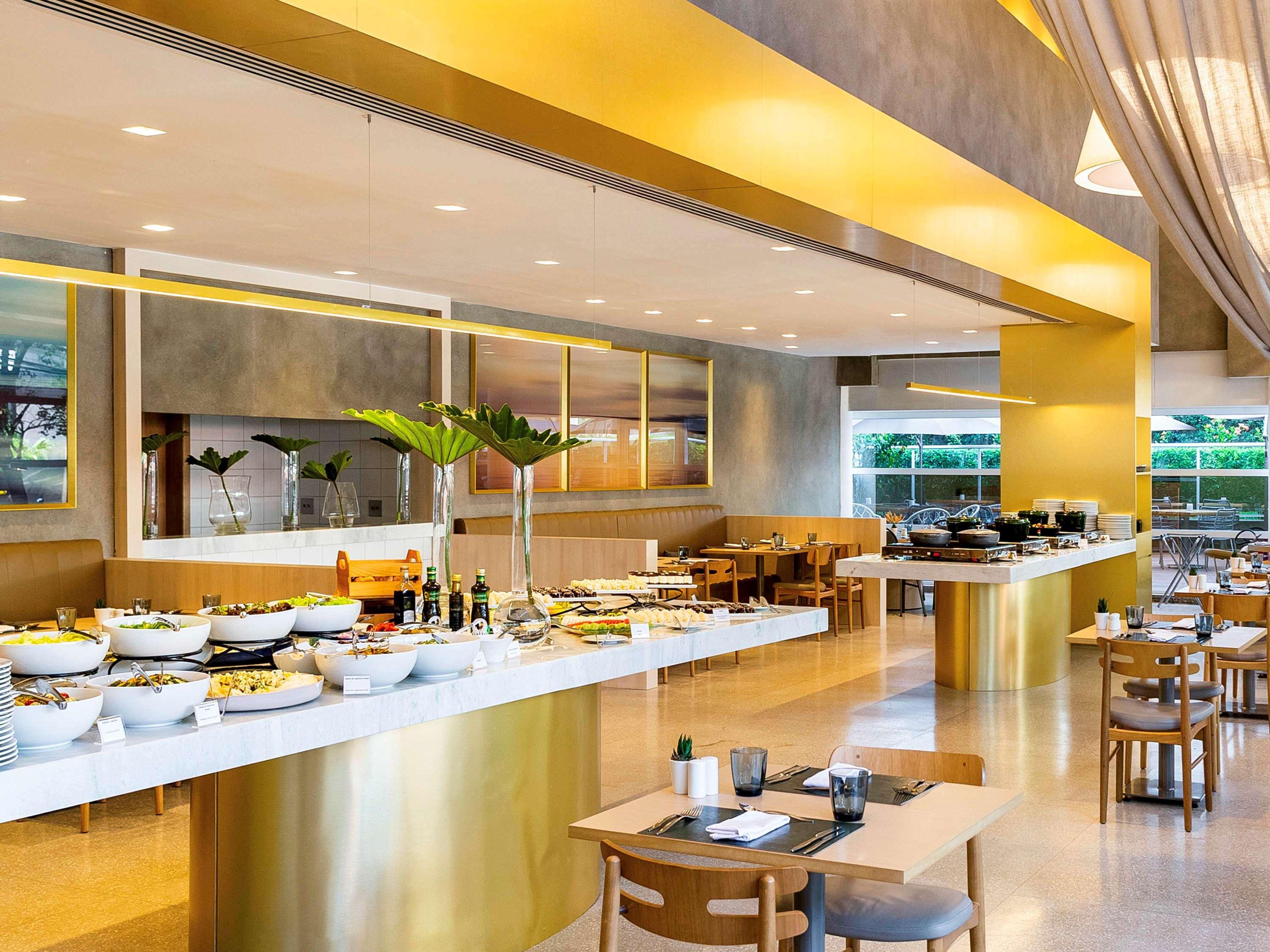 Grand Mercure Sao Paulo Vila Olimpia Exterior photo The Club Lounge at KLIA